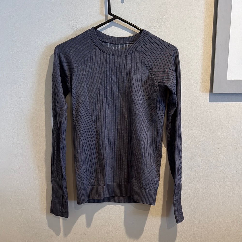 Lululemon Rest Less Pullover In Gray‎ - Picture 2 of 7